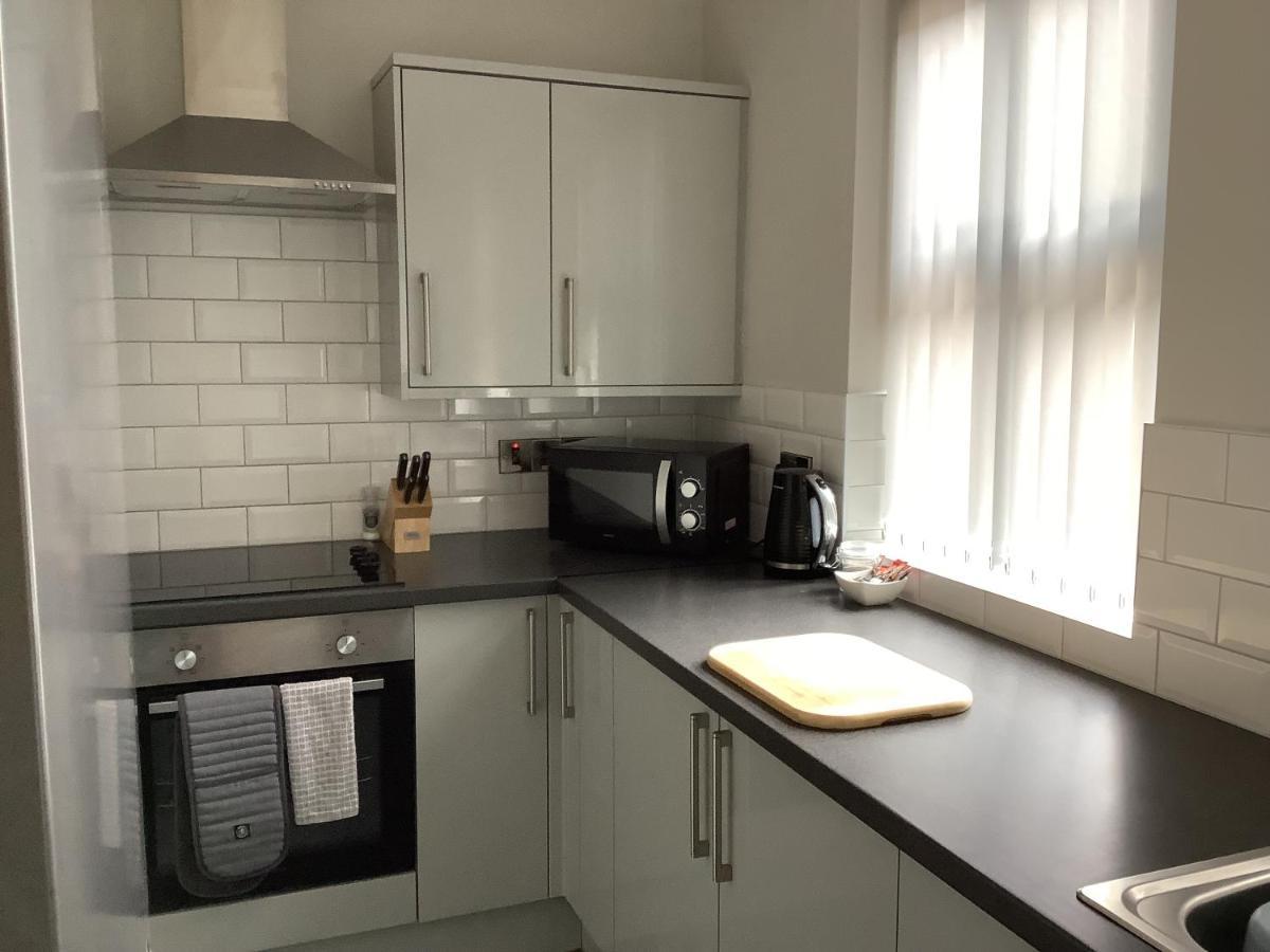 Jeffersons Hotel & Serviced Apartments (Adults Only) Барроу-ин-Фернесс Экстерьер фото